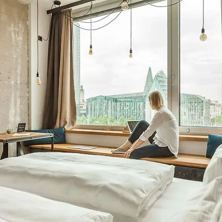 Aparthotel Staycity Centre 5*