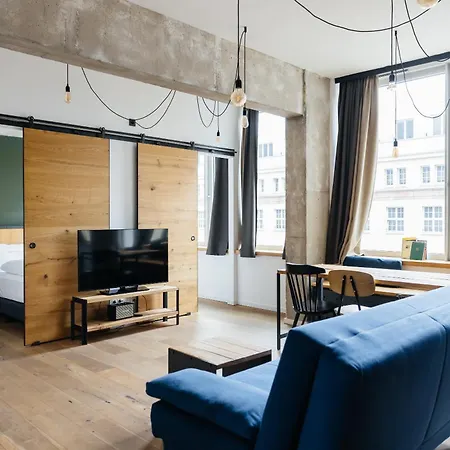 Aparthotel Staycity Centre 5*