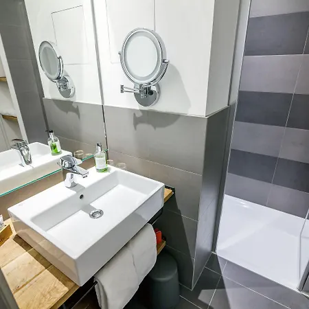 Staycity Centre Aparthotel